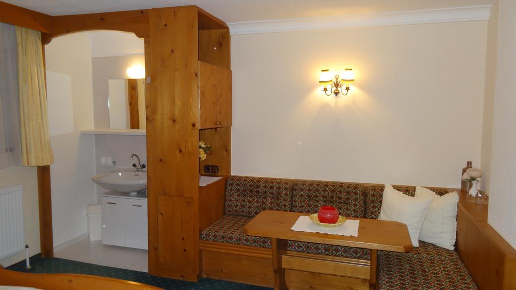 Haus Romantik Umhausen Extérieur photo